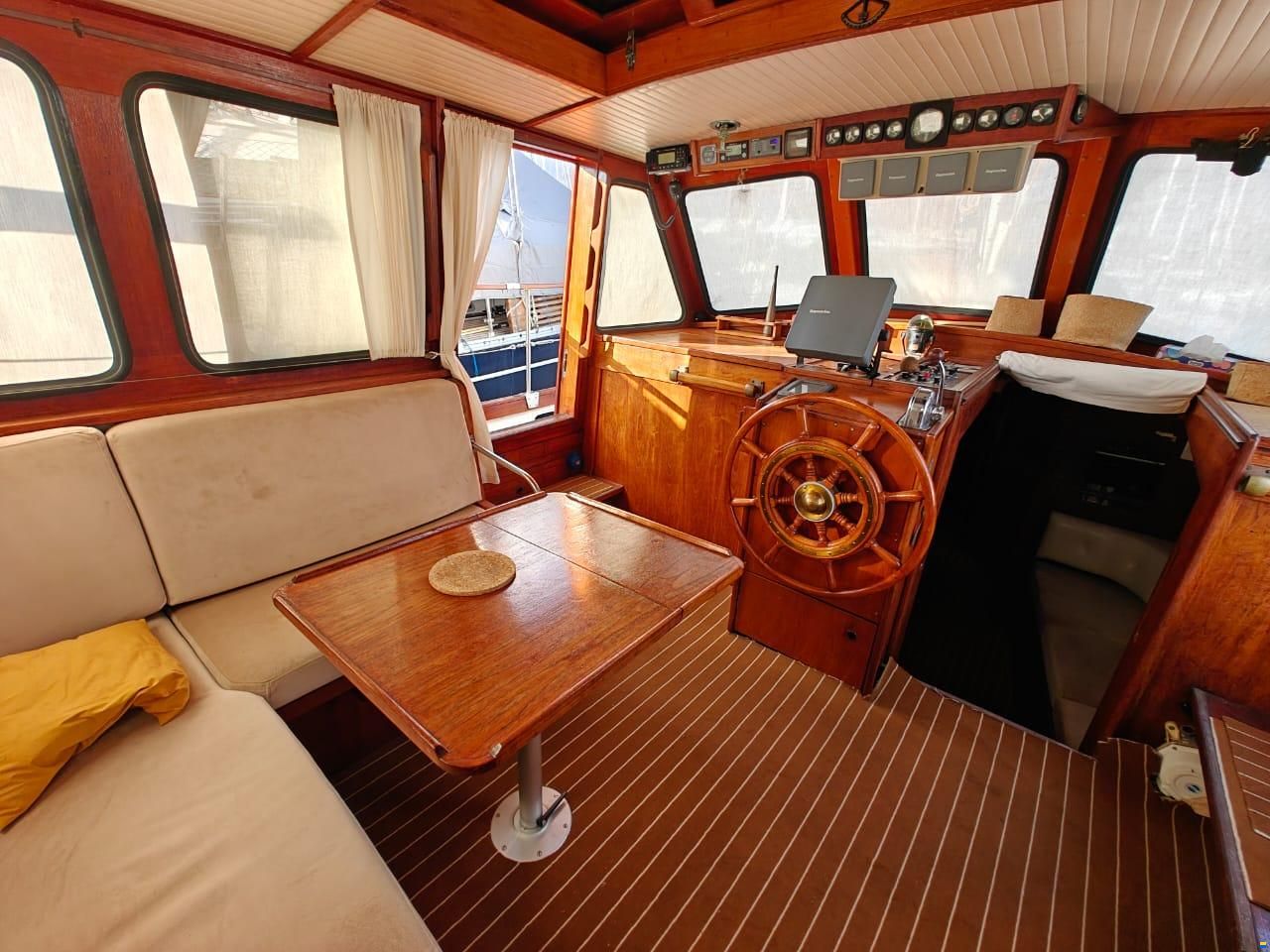 Nauticat 44