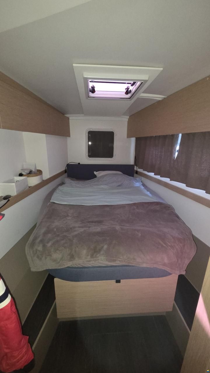 Fountaine Pajot Astrea 42