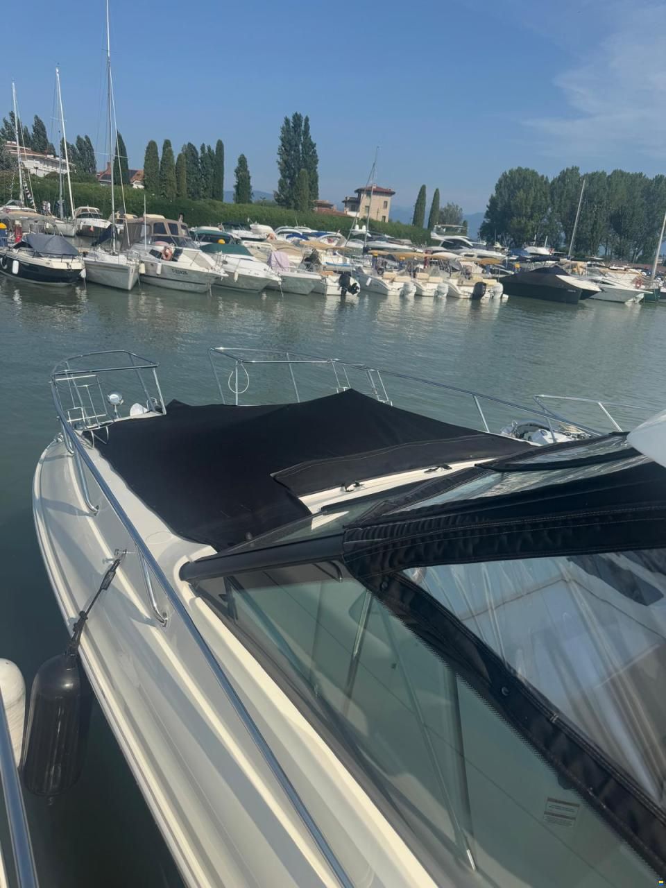 Sea Ray Sundancer 320