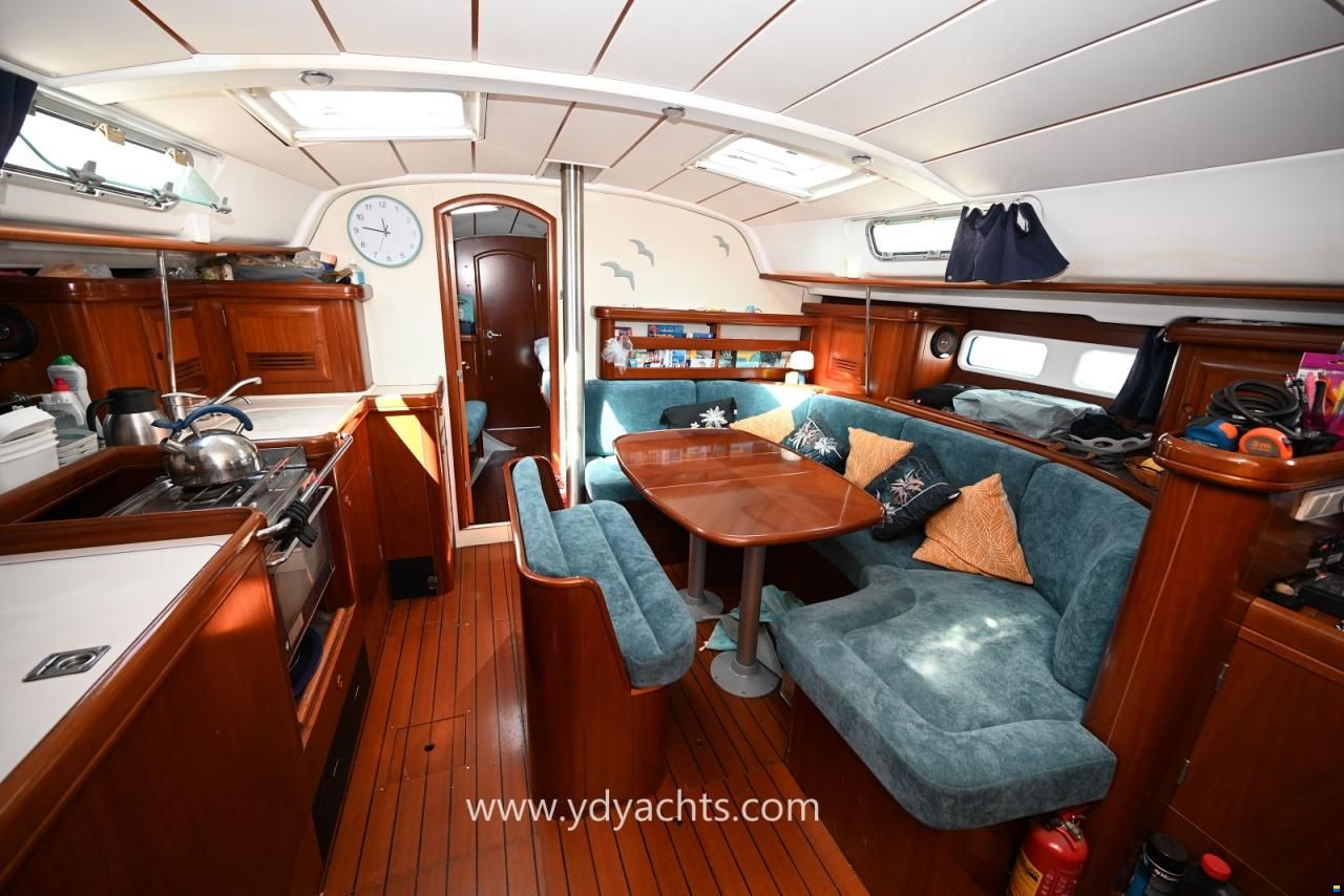Beneteau Oceanis 411 Clipper Celebration