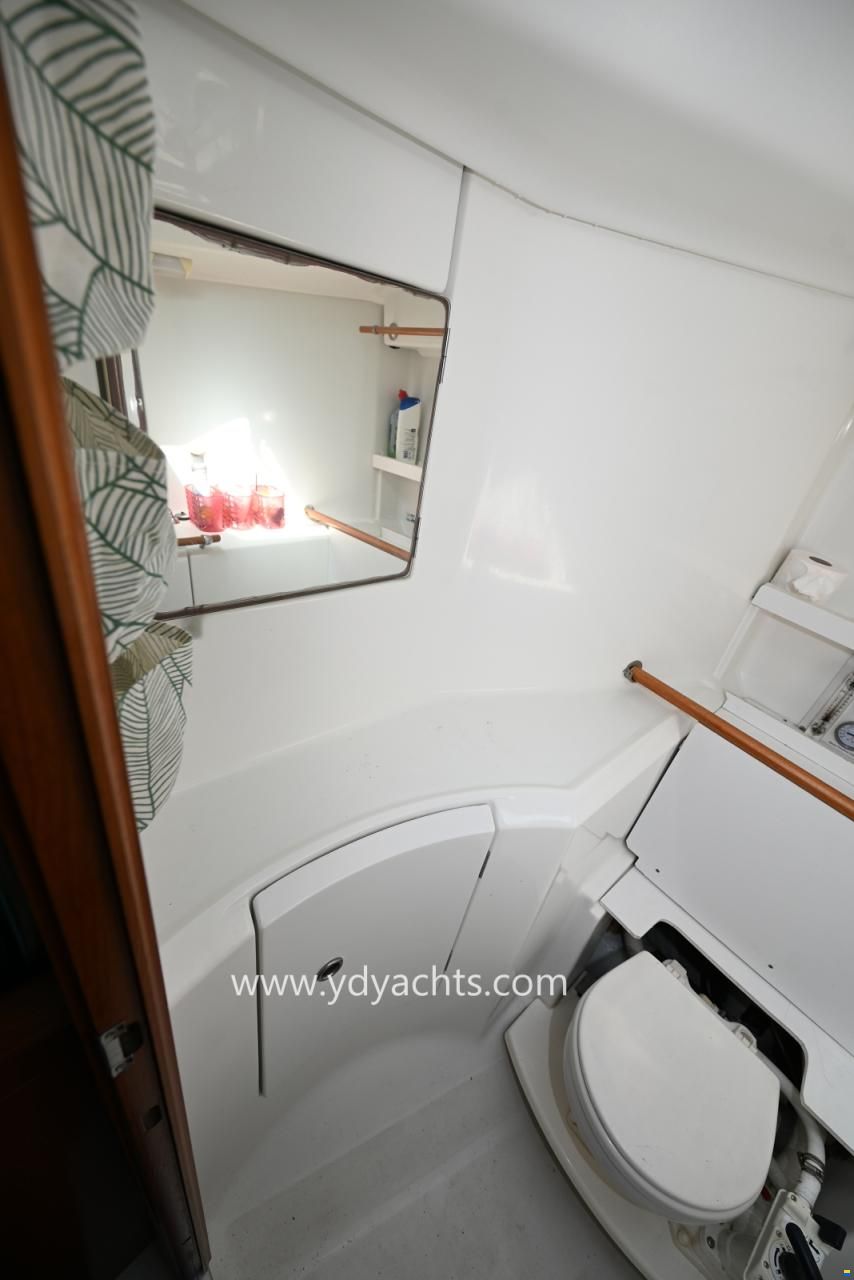 Beneteau Oceanis 411 Clipper Celebration