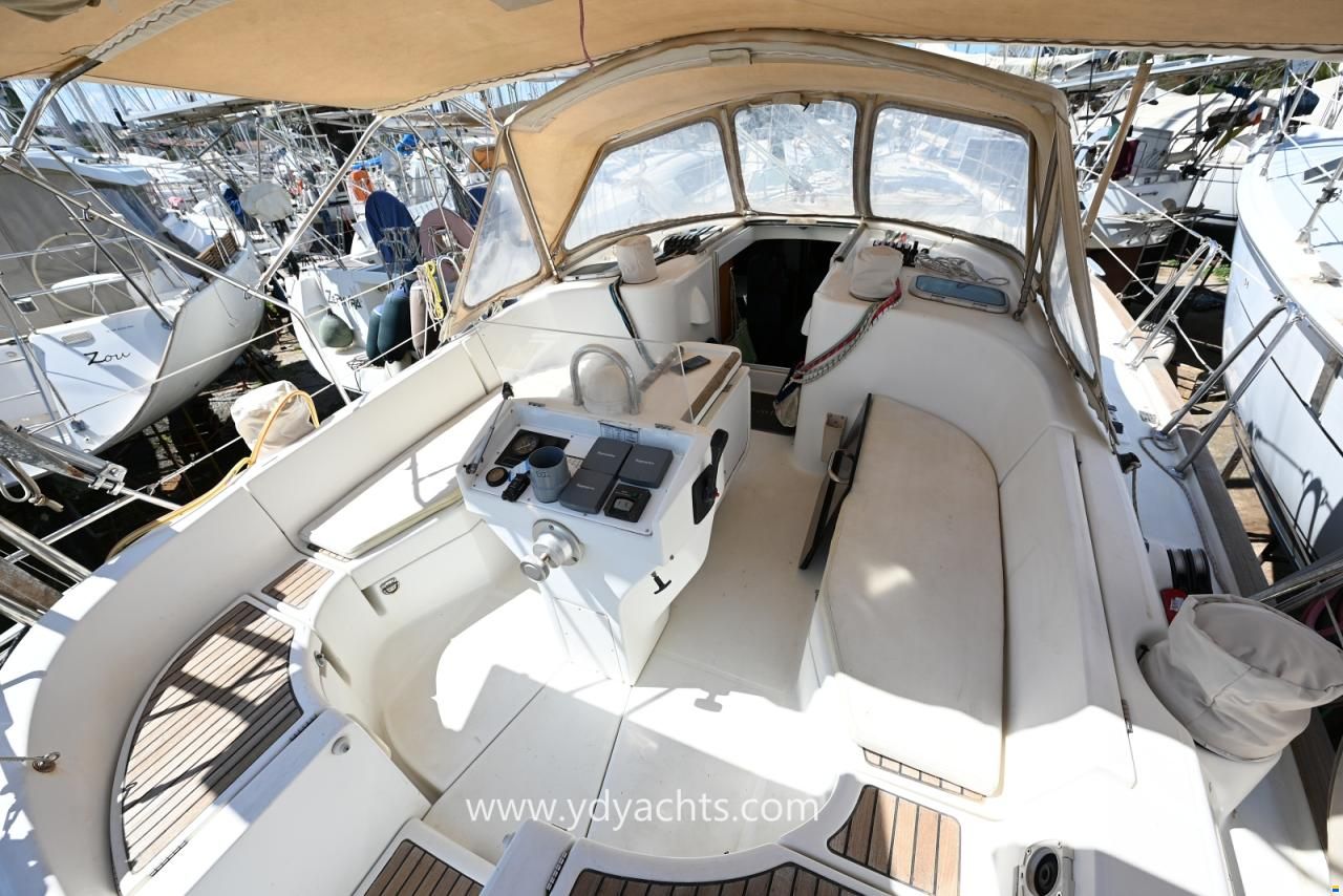 Beneteau Oceanis 411 Clipper Celebration