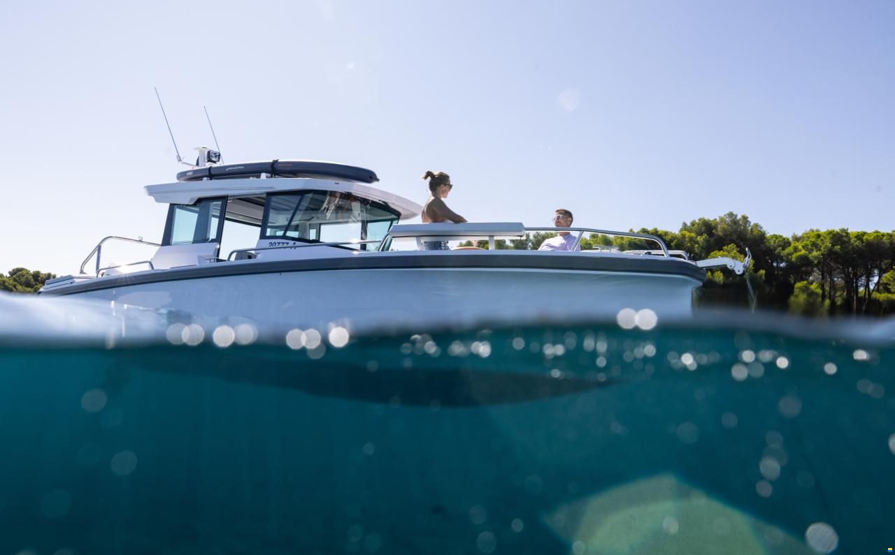 Axopar 29 Cross Cabin