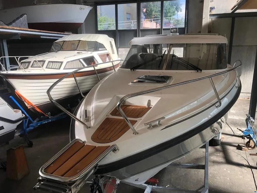 Aquador 28 HT