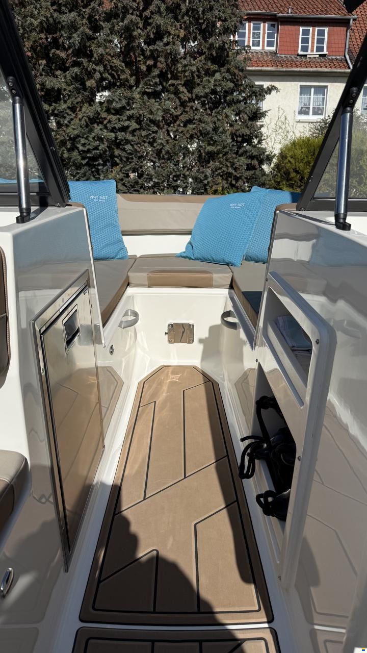 Quicksilver 525 aXess