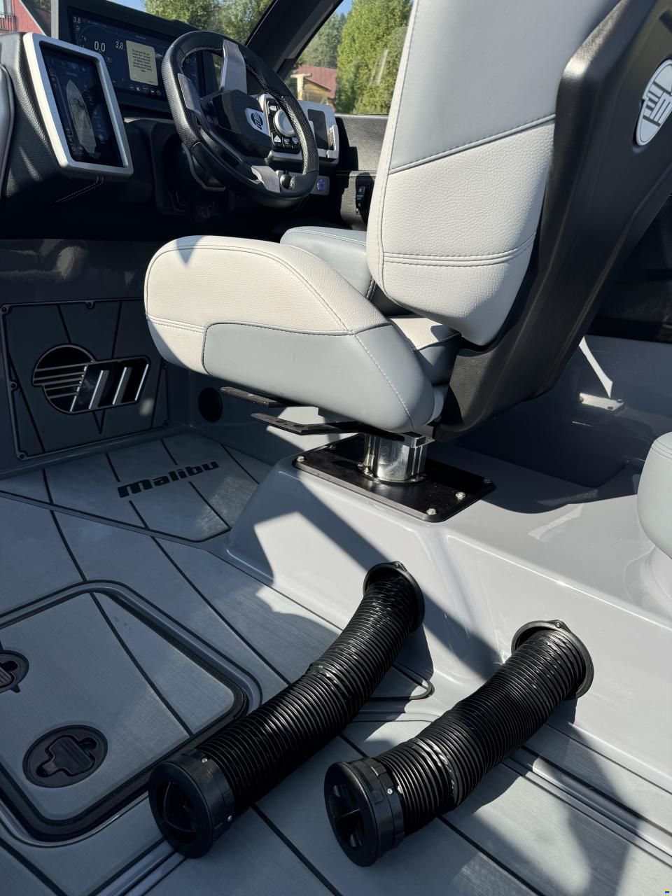 Malibu LSV 23