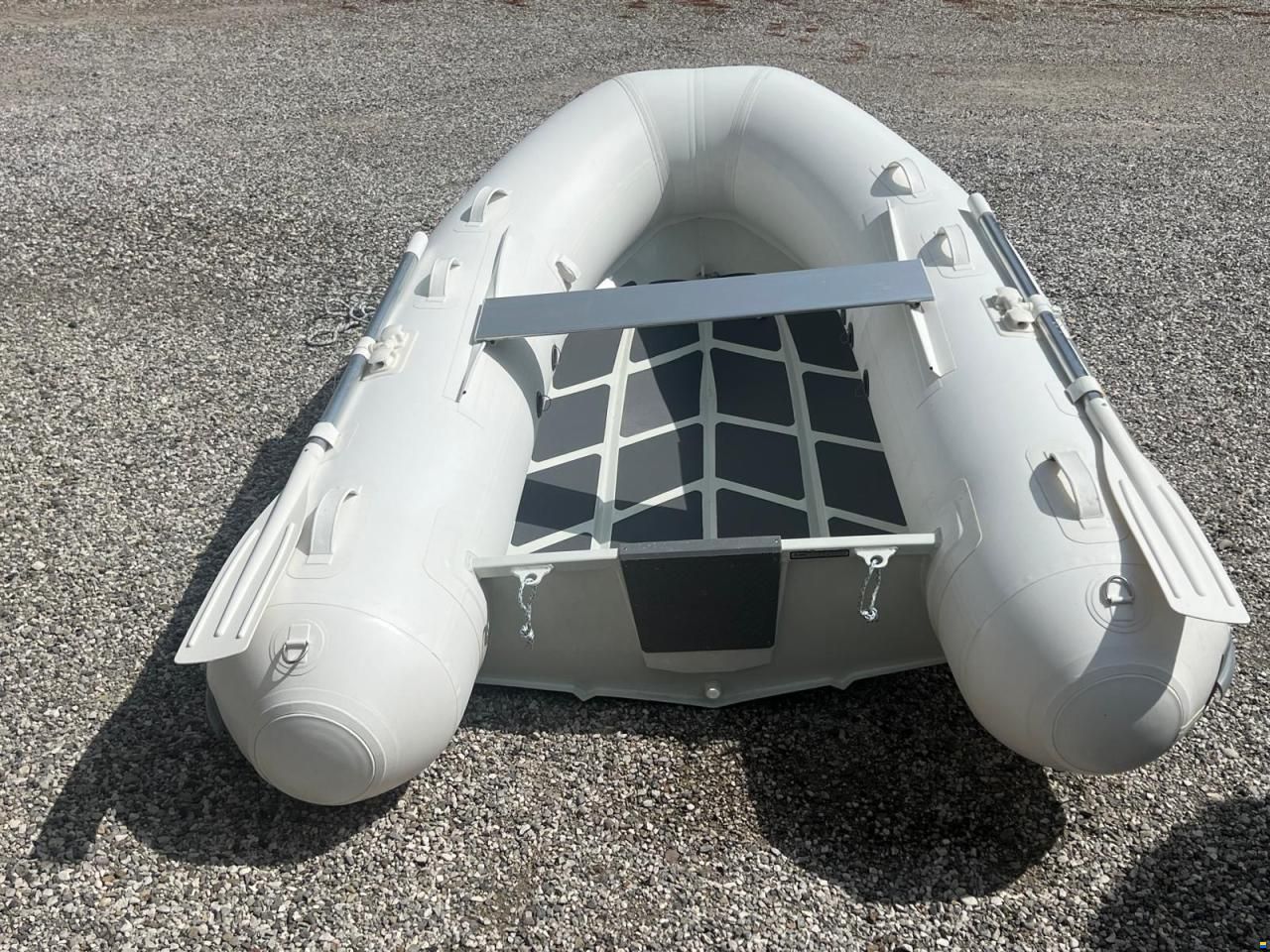 Azimut 32