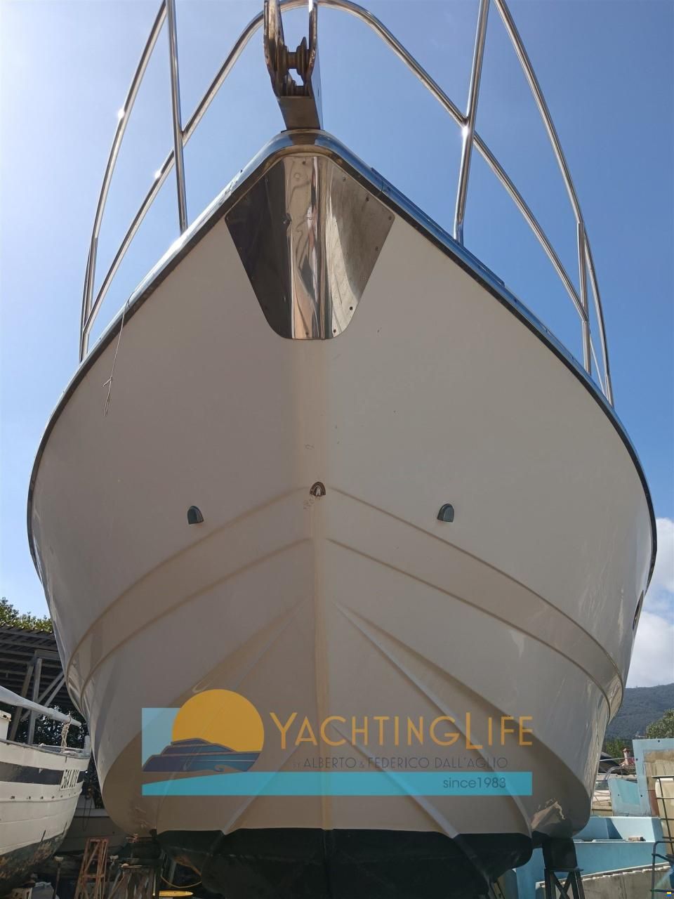 Azimut AZ 43