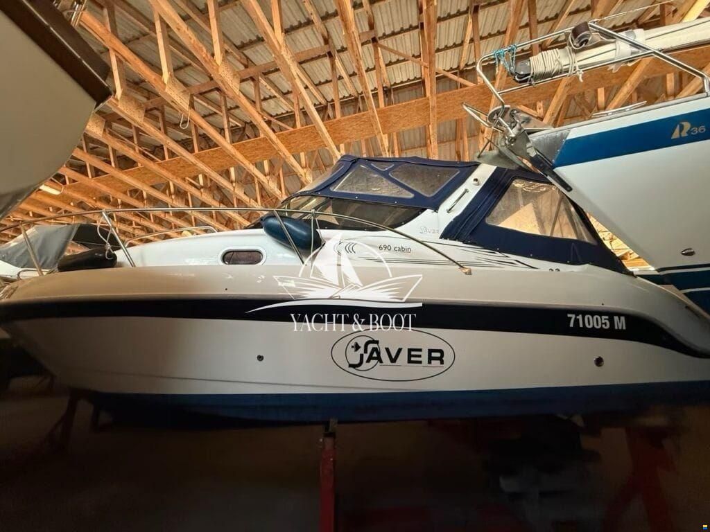 Saver 690 Cabin