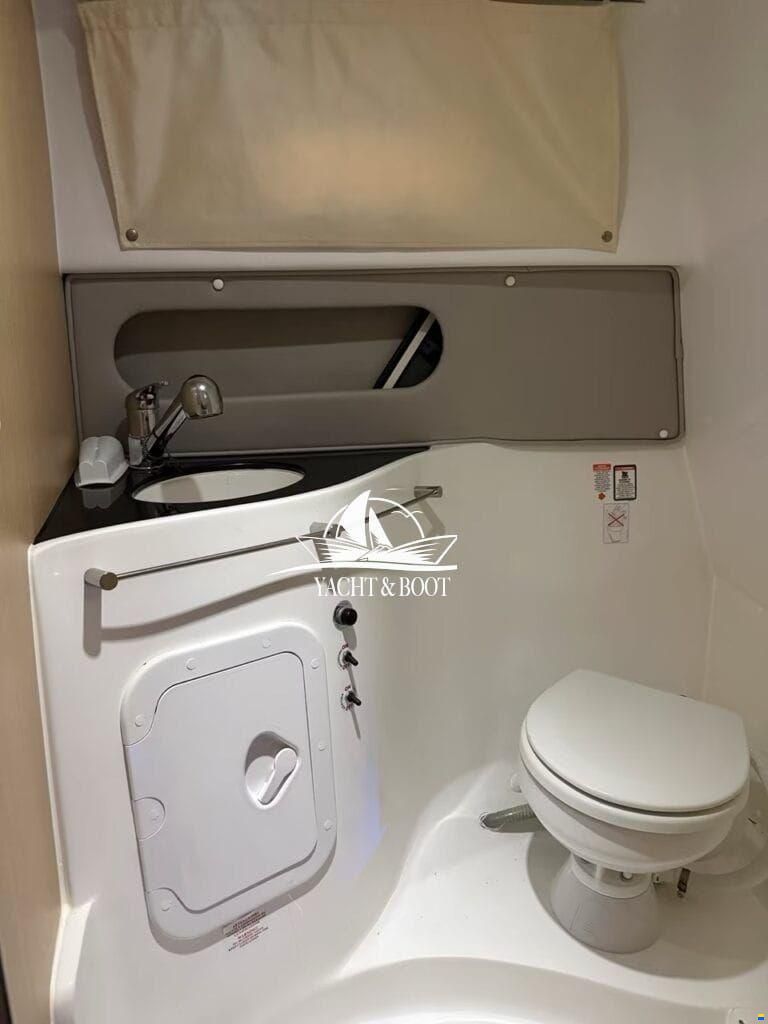 Saver 690 Cabin