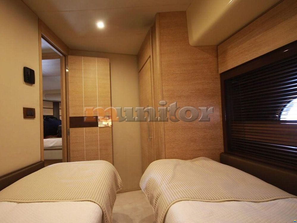 Azimut 58 Fly