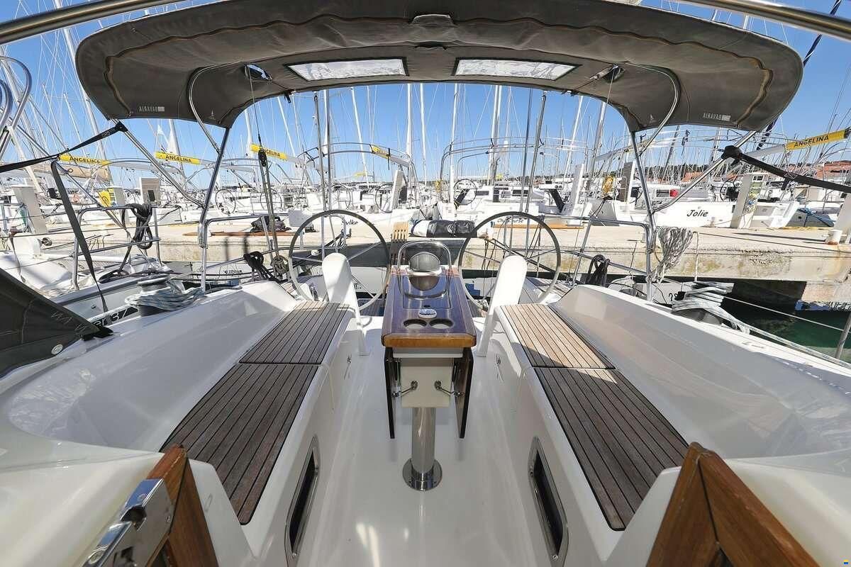 Bavaria 34 CRUISER