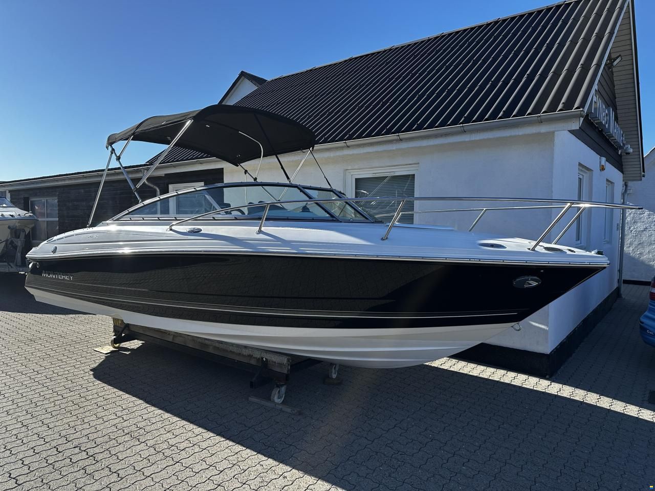 Monterey 214 FSC, MerCruiser 4.3 MPI