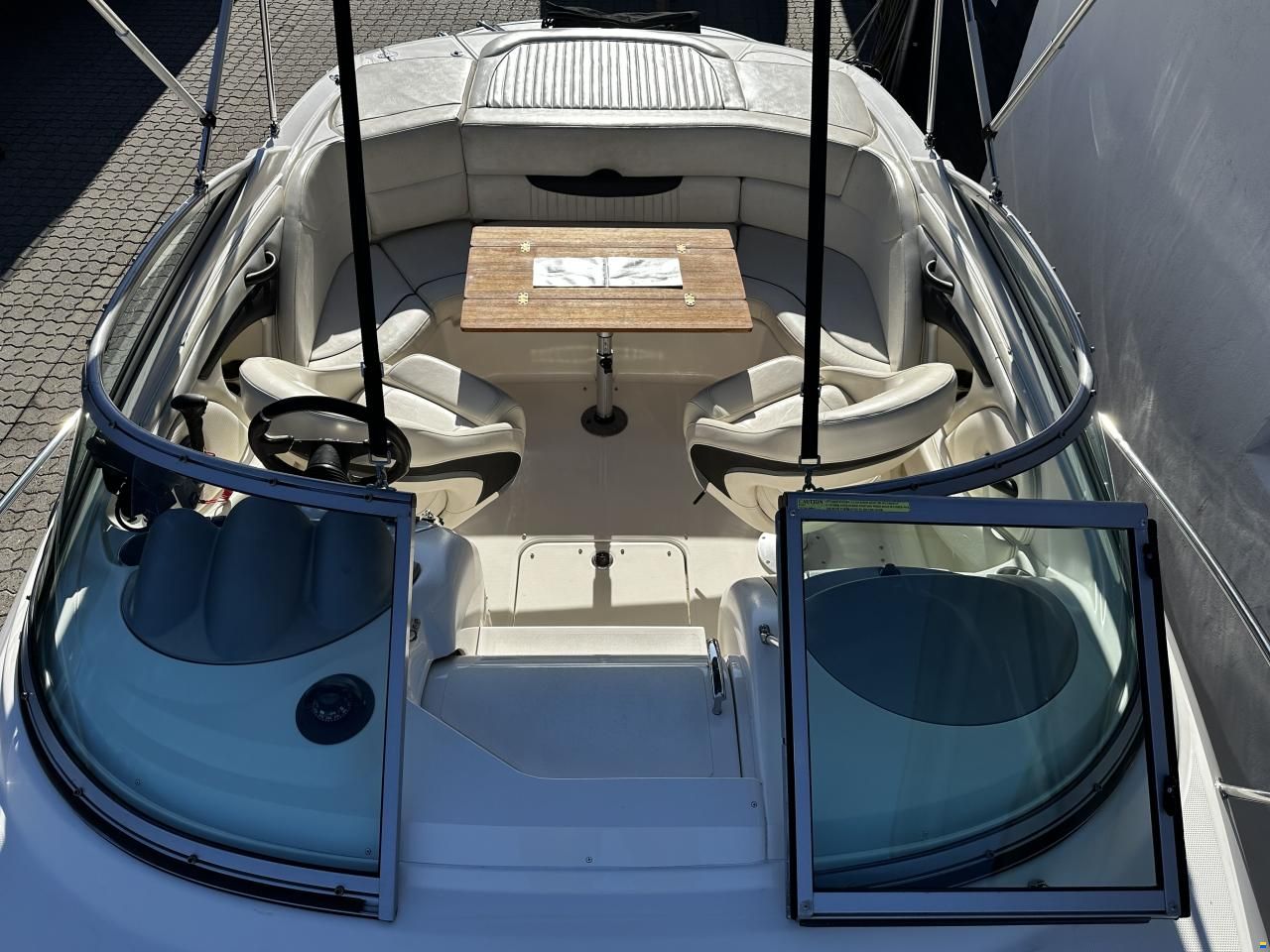 Monterey 214 FSC, MerCruiser 4.3 MPI