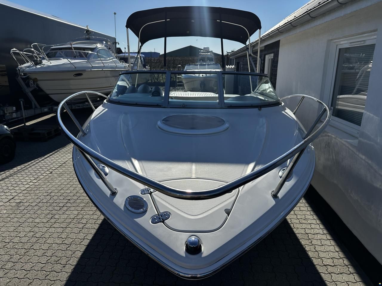 Monterey 214 FSC, MerCruiser 4.3 MPI