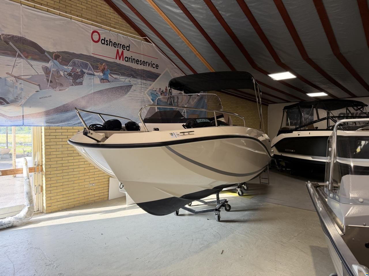 Quicksilver 605 Sundeck (2022) – Mercury 150 HK – Ku