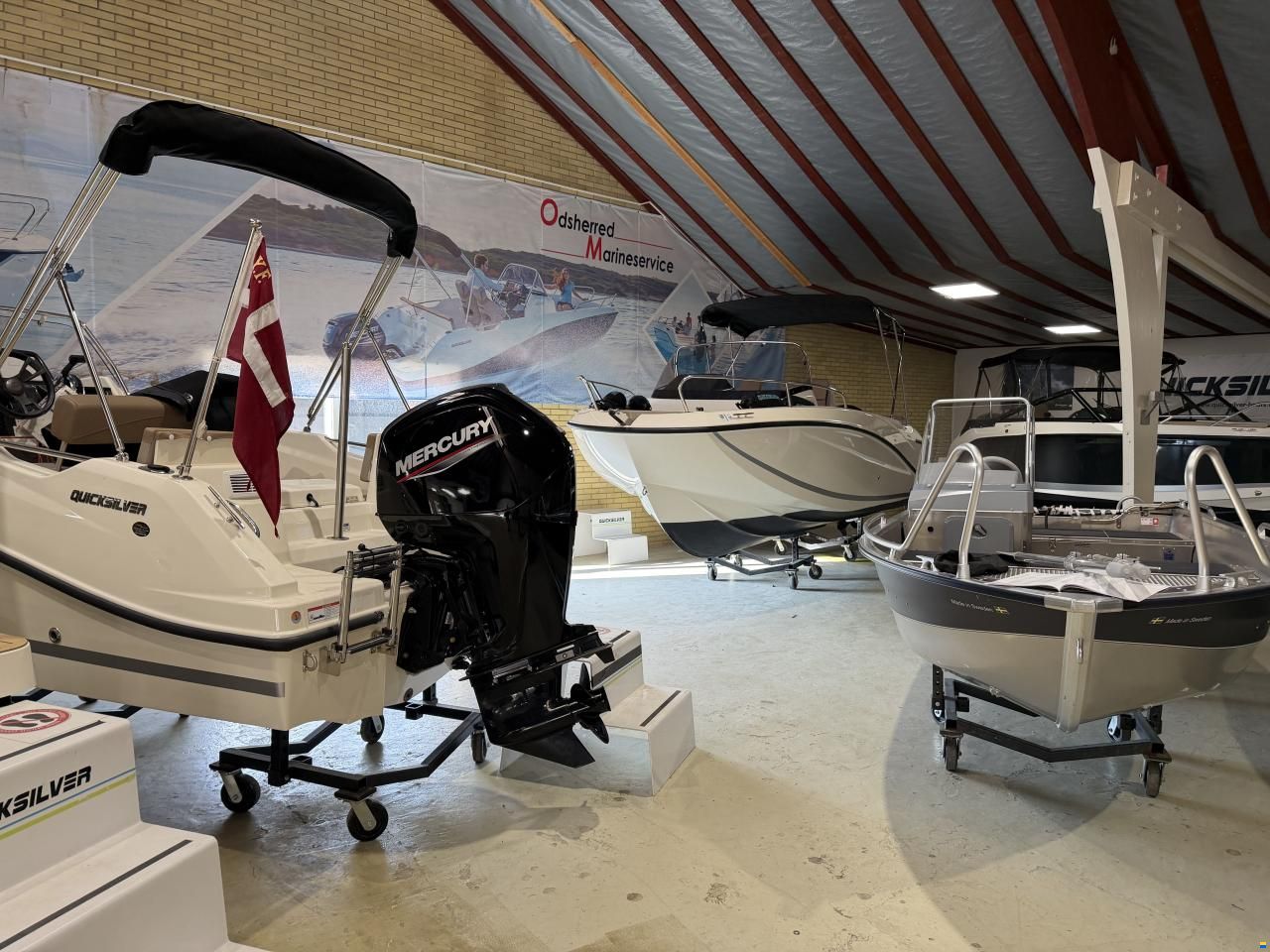 Quicksilver 605 Sundeck (2022) – Mercury 150 HK – Ku