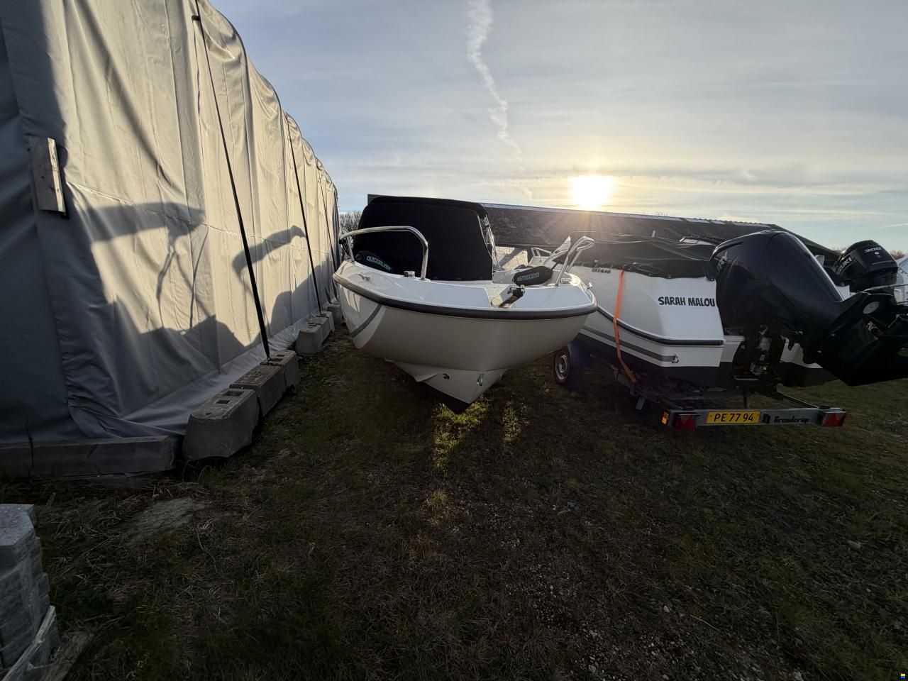 Quicksilver 605 Sundeck (2022) &ndash; Mercury 150 HK &ndash; Ku