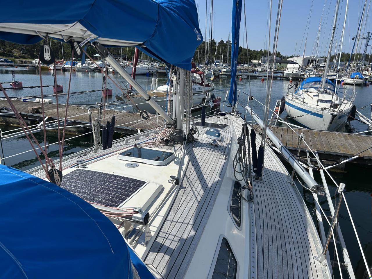 Sweden Yachts 340