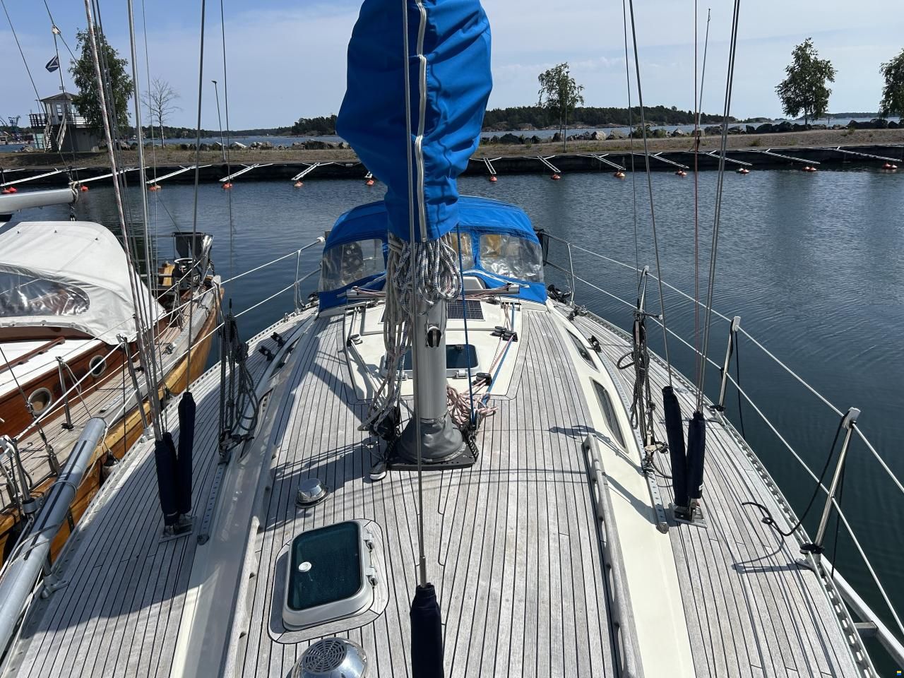 Sweden Yachts 340