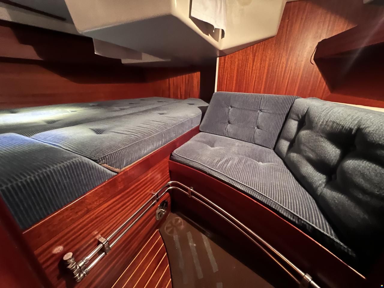 Sweden Yachts 340