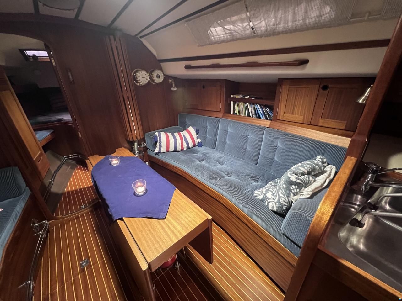 Sweden Yachts 340