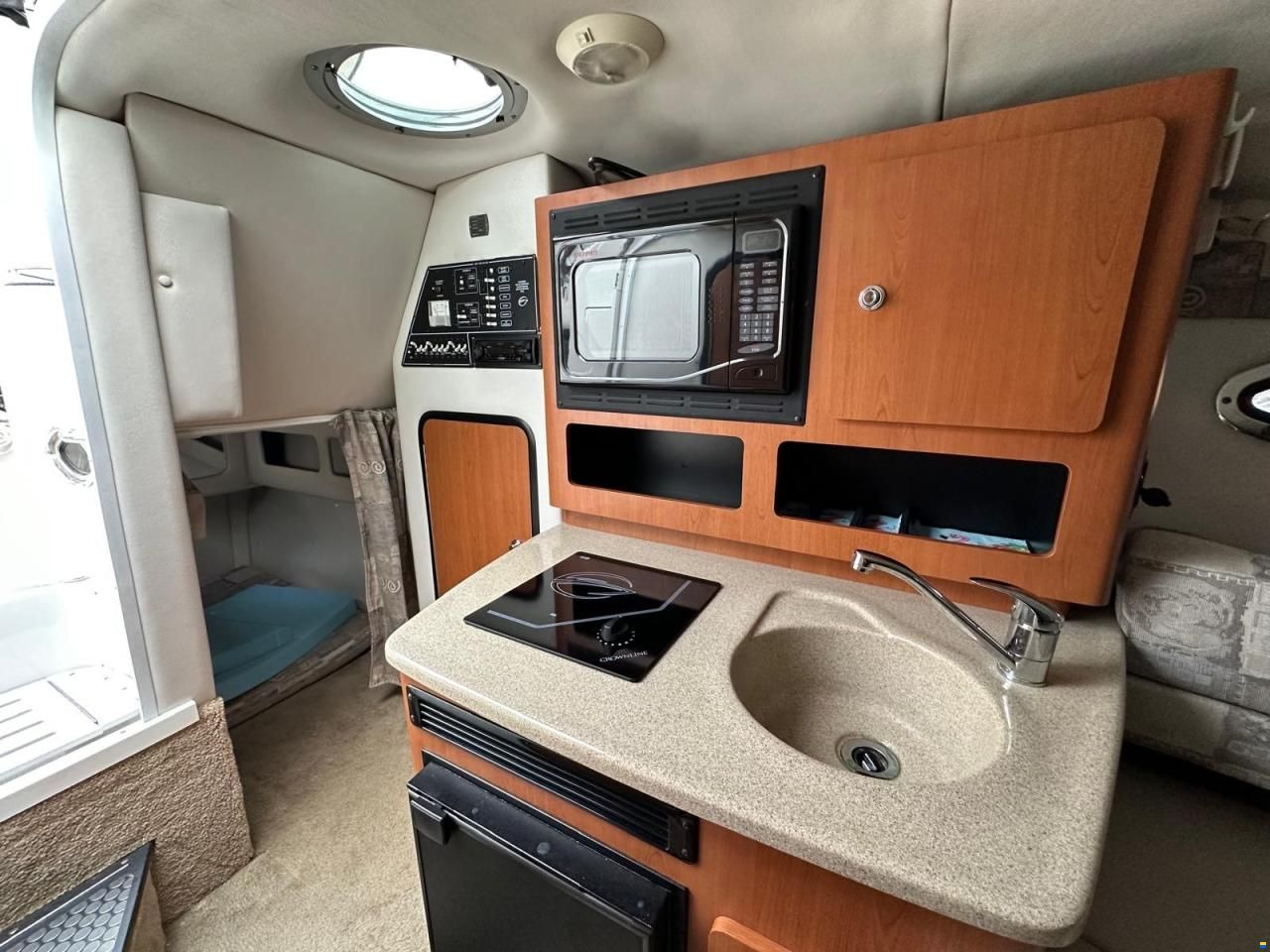 Crownline 250 CR