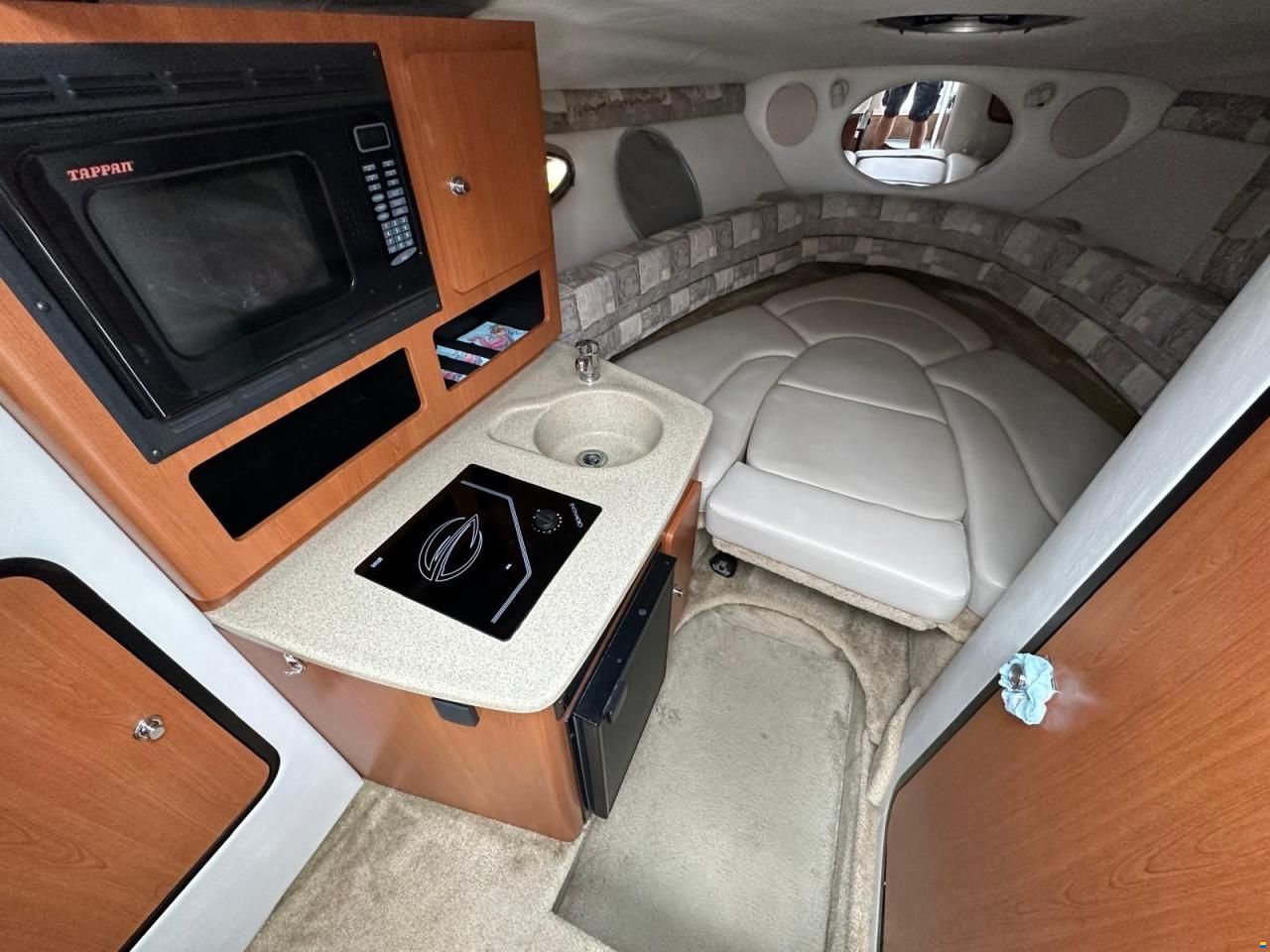 Crownline 250 CR