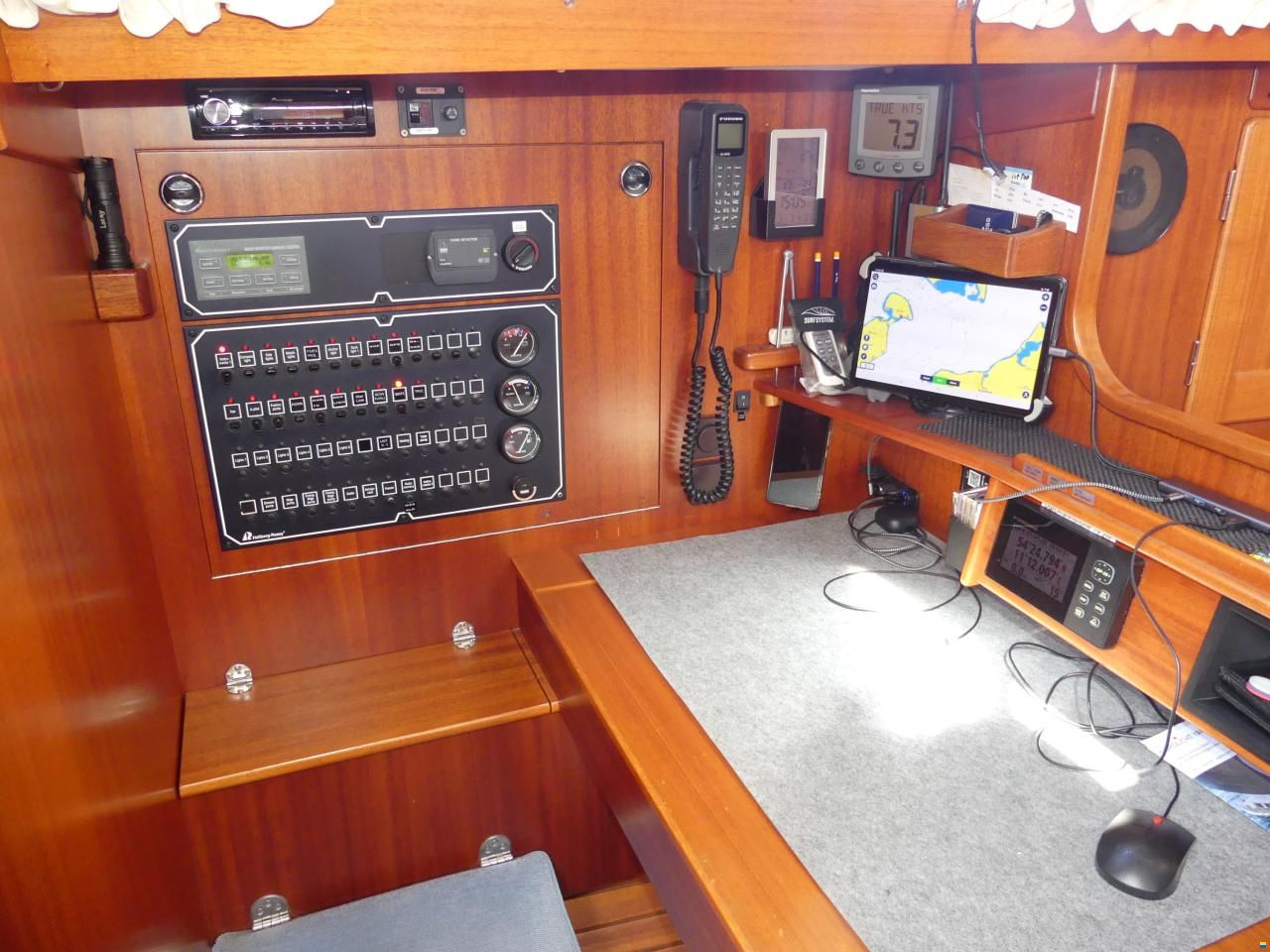 Hallberg-Rassy 40