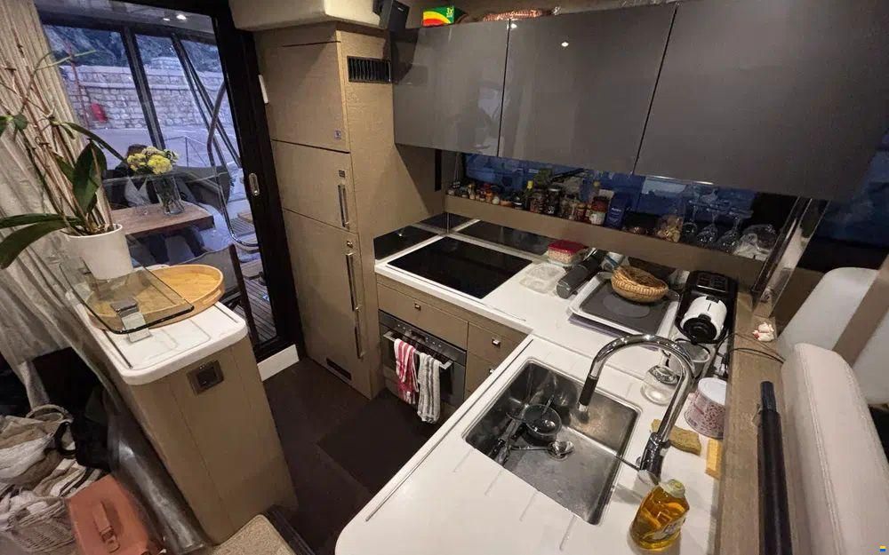 Jeanneau Prestige 560