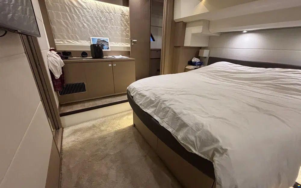 Jeanneau Prestige 560