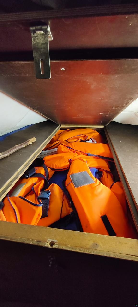 Motorboot / Holzboot / Armee-F&auml;hrboot