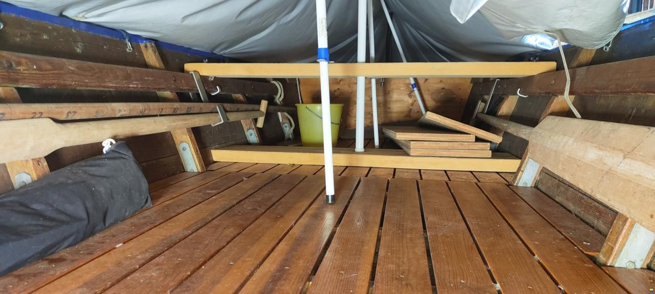 Motorboot / Holzboot / Armee-F&auml;hrboot