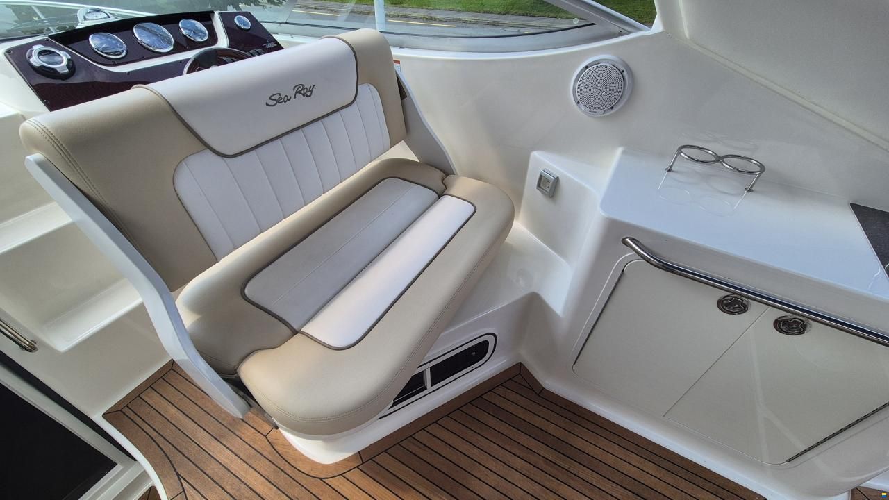 Sea Ray Sundancer 280