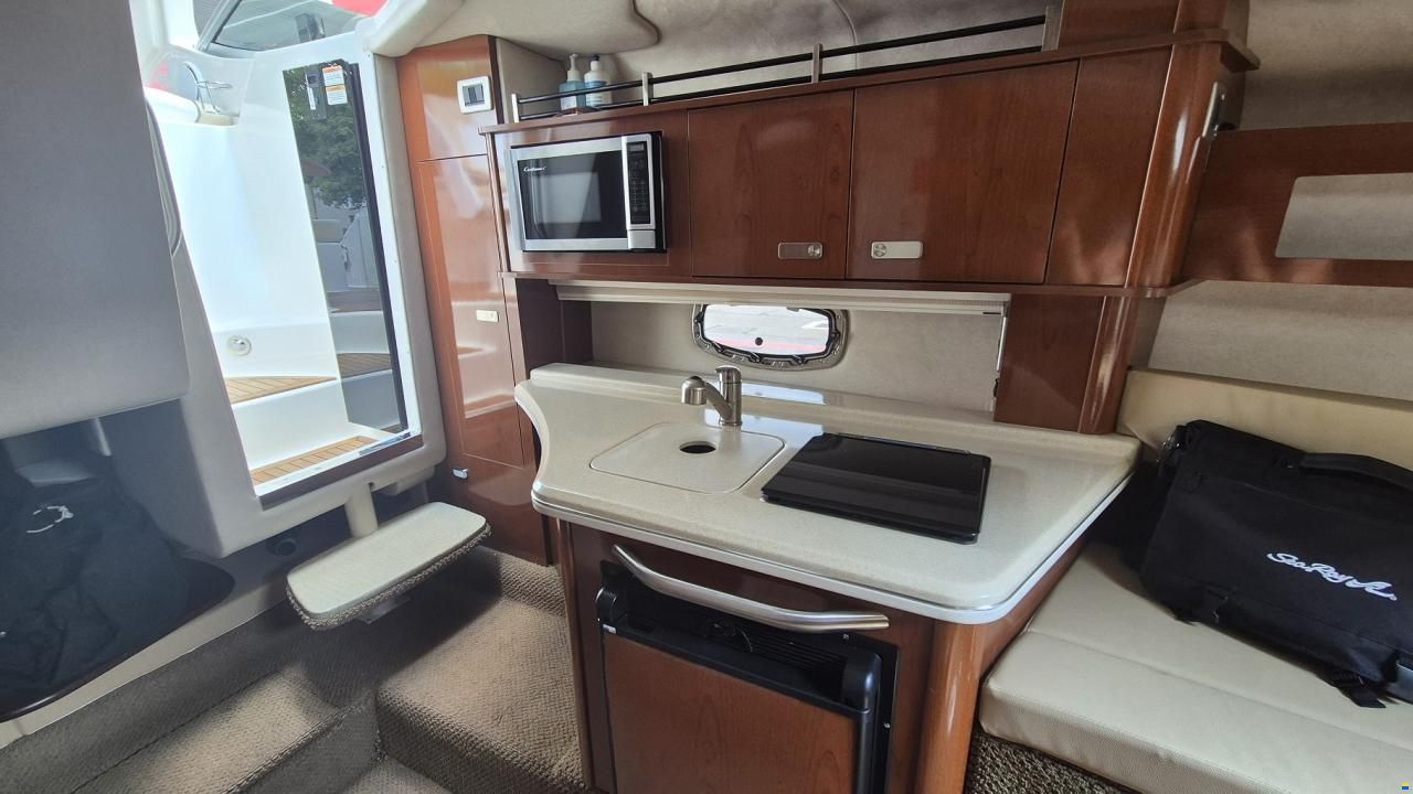 Sea Ray Sundancer 280