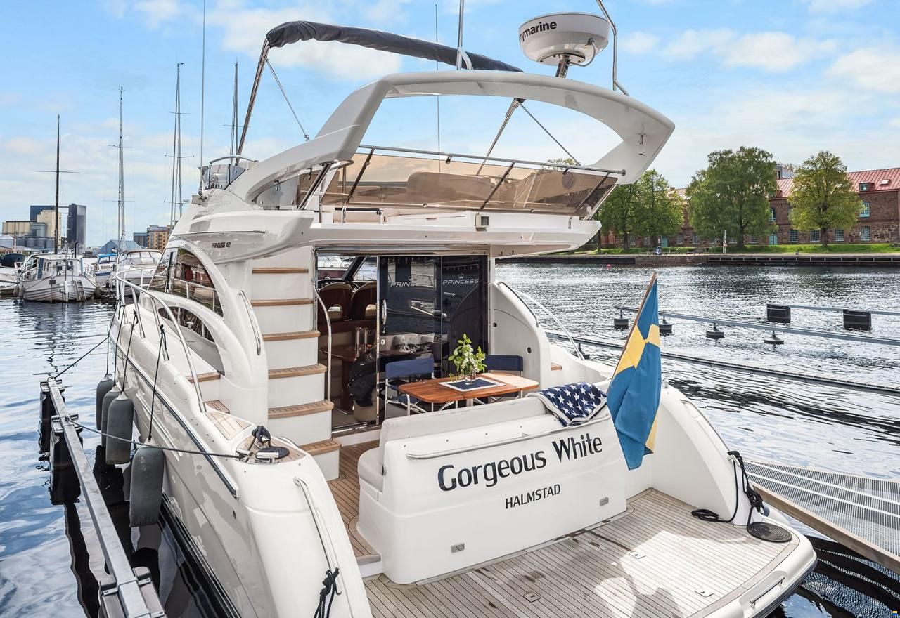 Princess 42 Flybridge