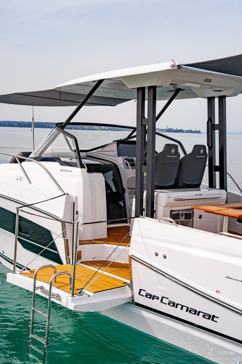 Jeanneau Cap Camarat 9.0 WA S2