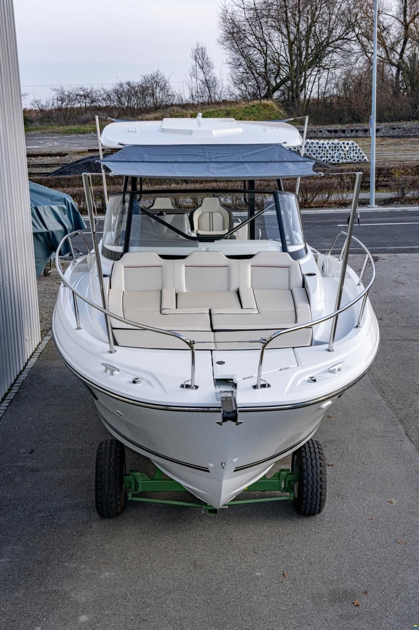 Jeanneau Cap Camarat 9.0 WA S2