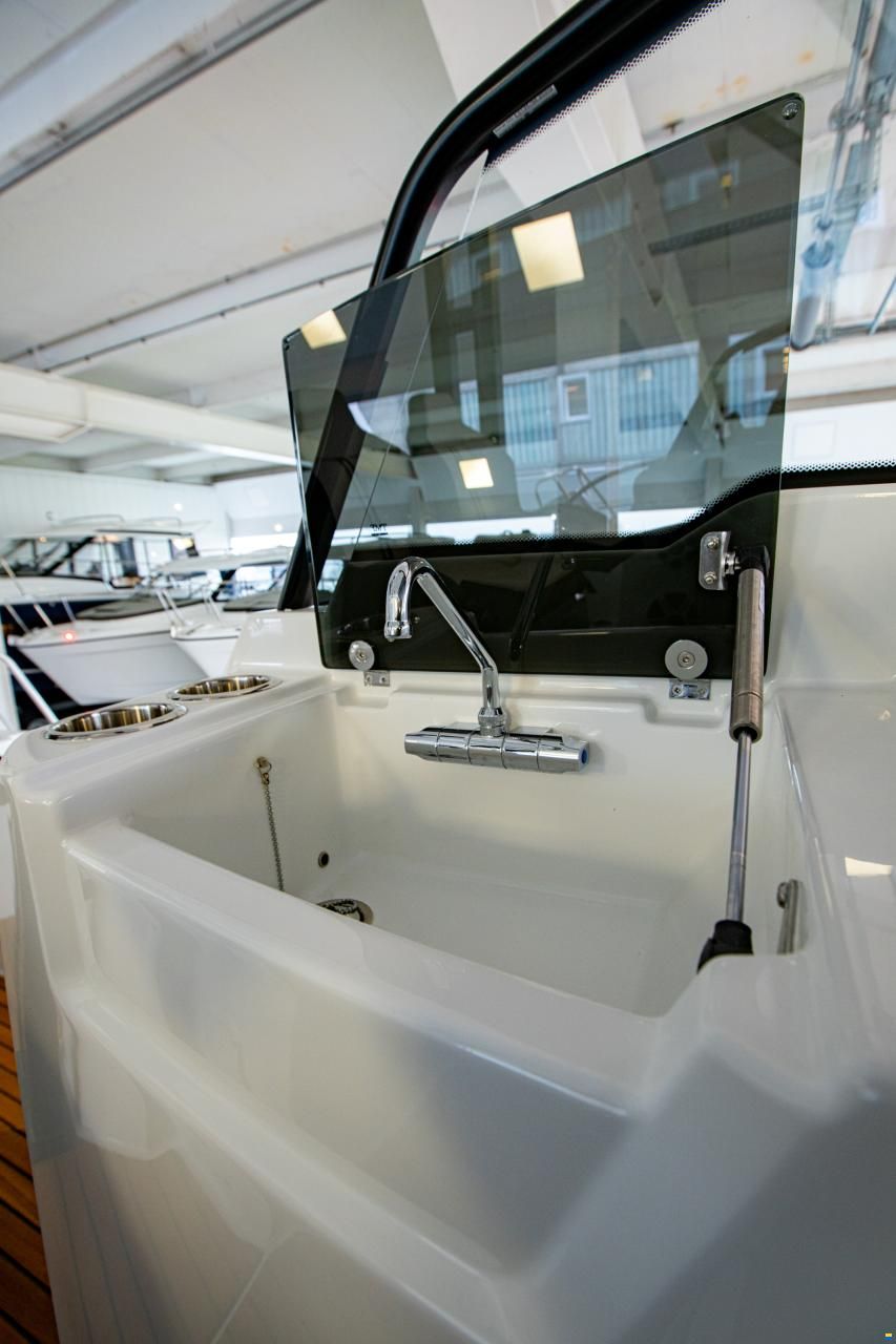 Jeanneau Cap Camarat 9.0 WA S2