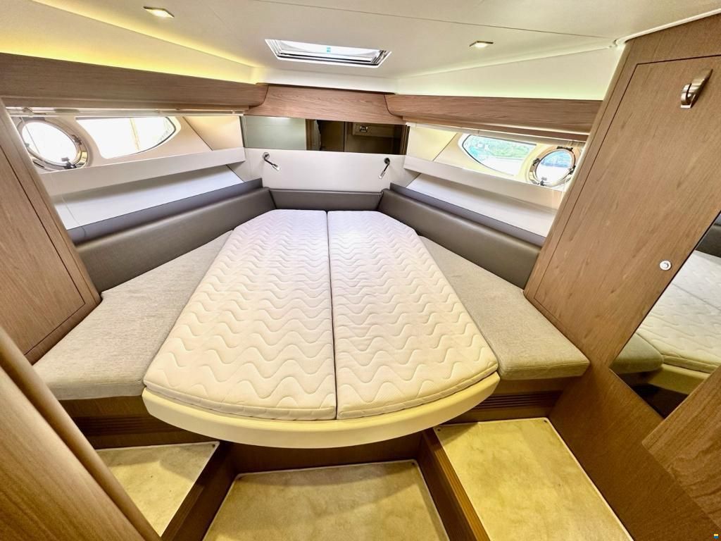 Beneteau Gran Turismo 44