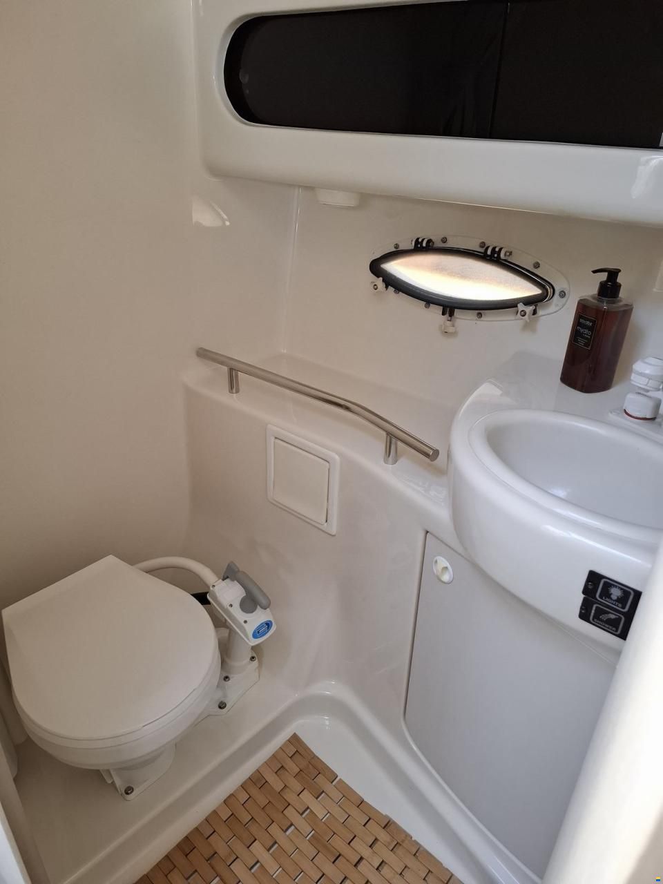 Bayliner 3055