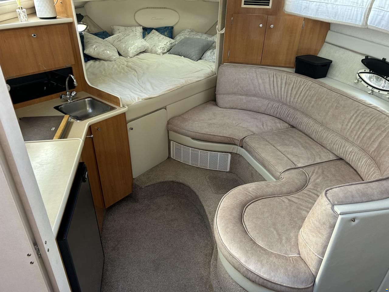 Bayliner 3055