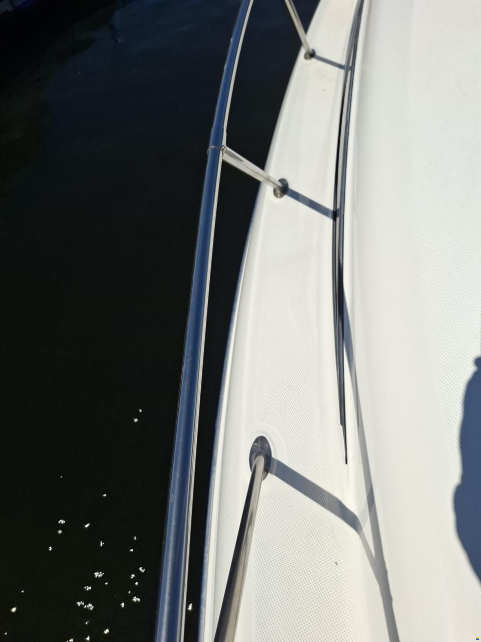 Bayliner 3055