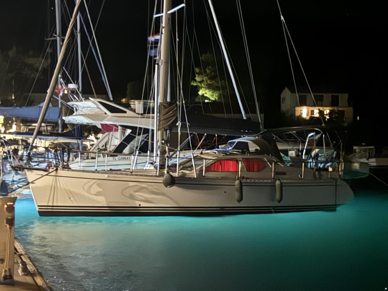 Nauticat 385