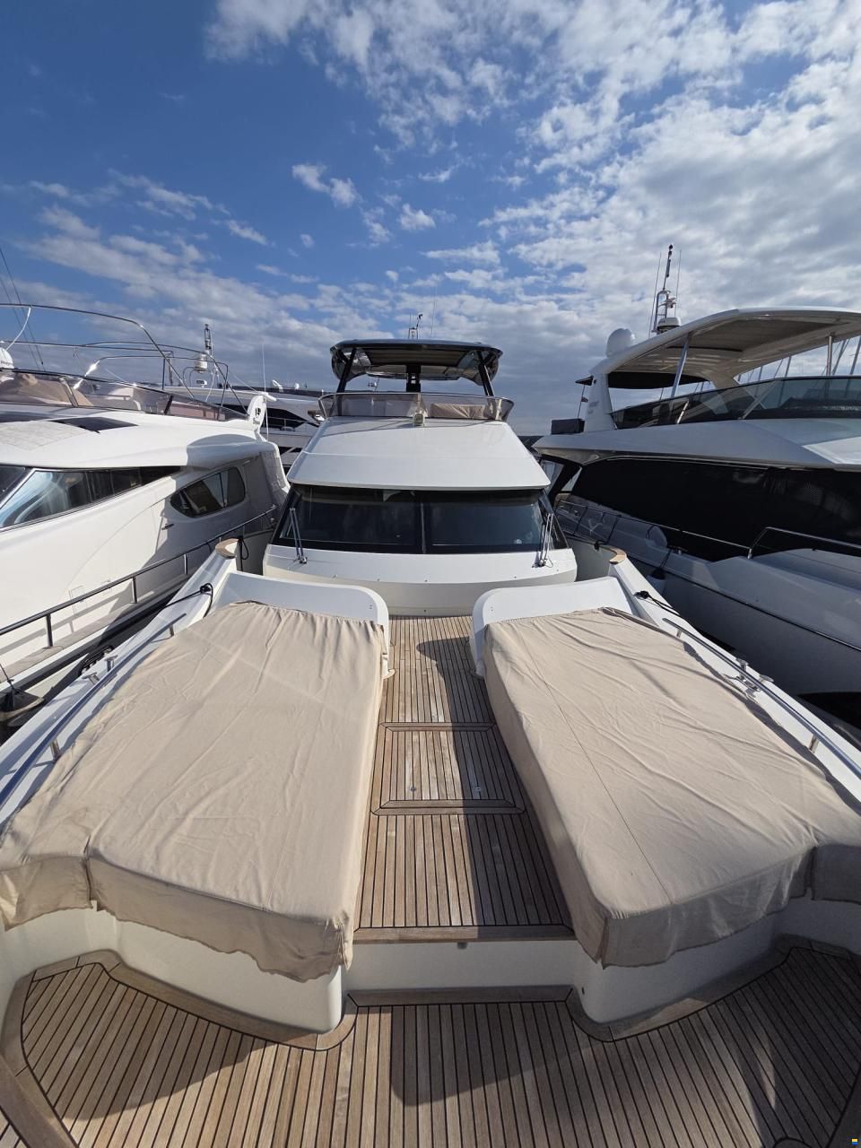 Monte Carlo Yachts 65 fly