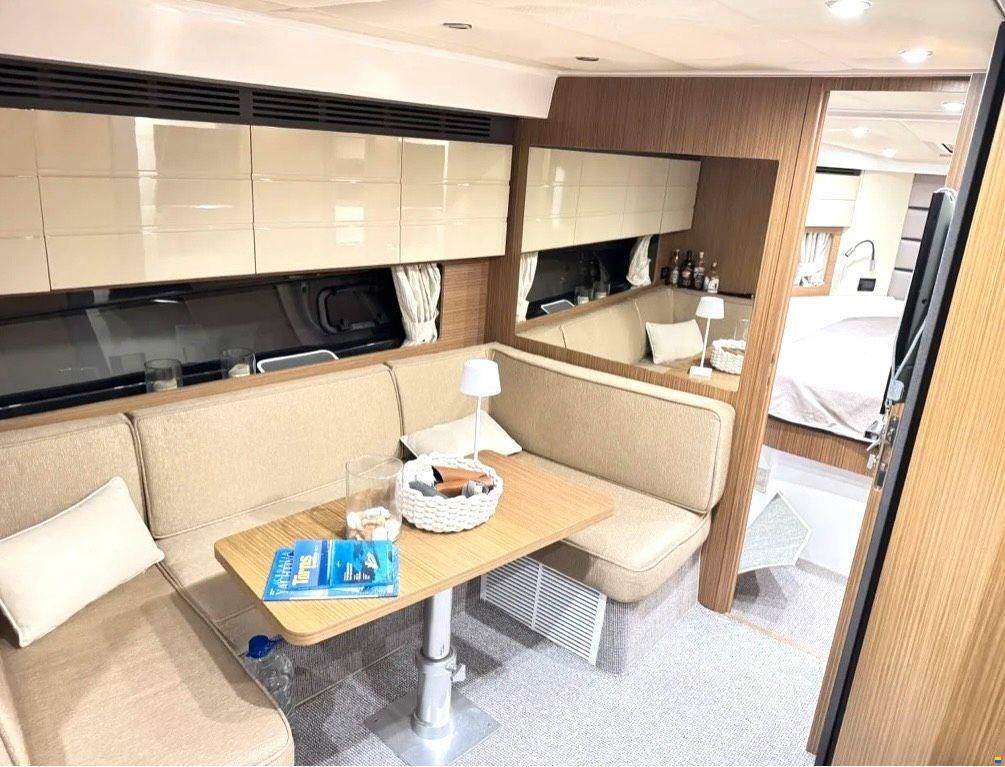 Azimut Atlantis 43