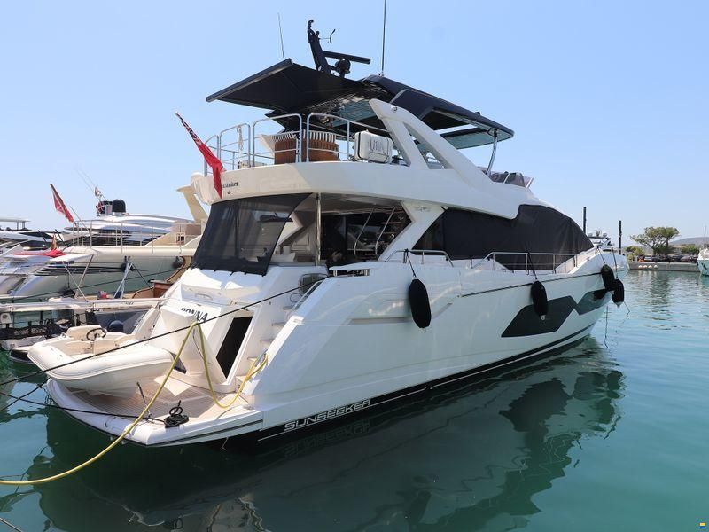 Sunseeker 76 Yacht