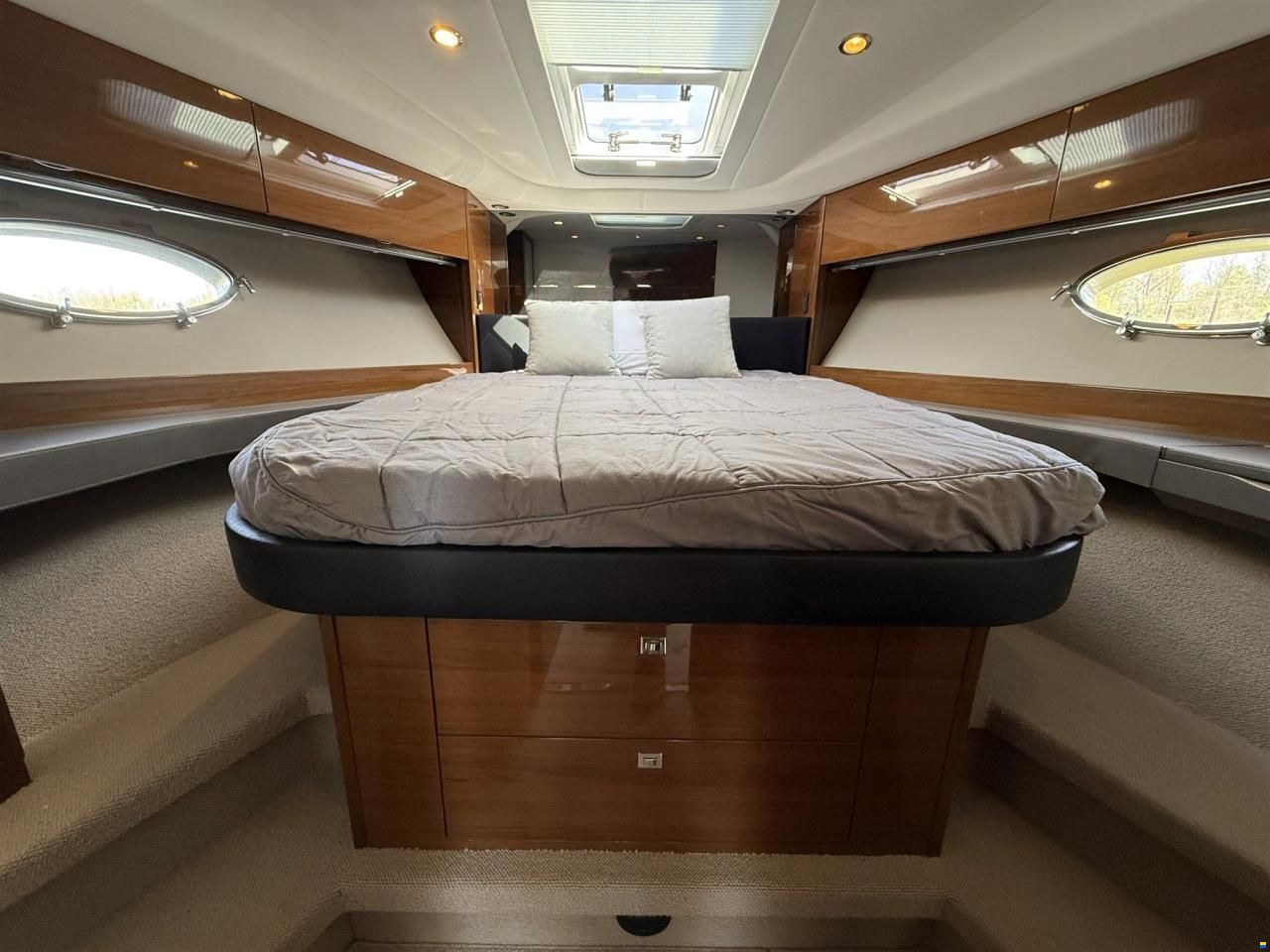 Princess V39