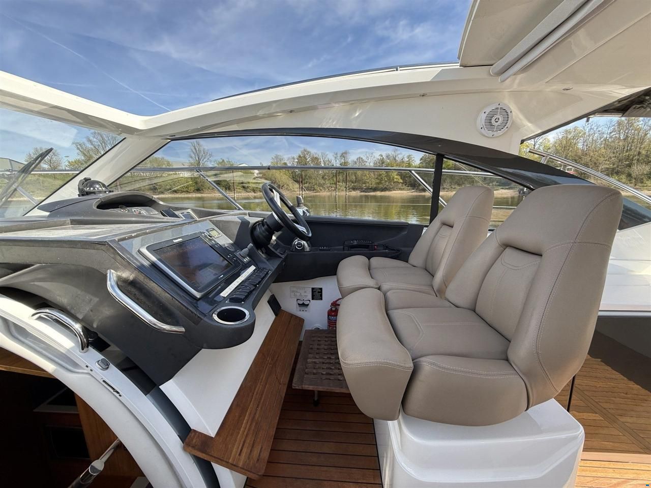 Princess V39