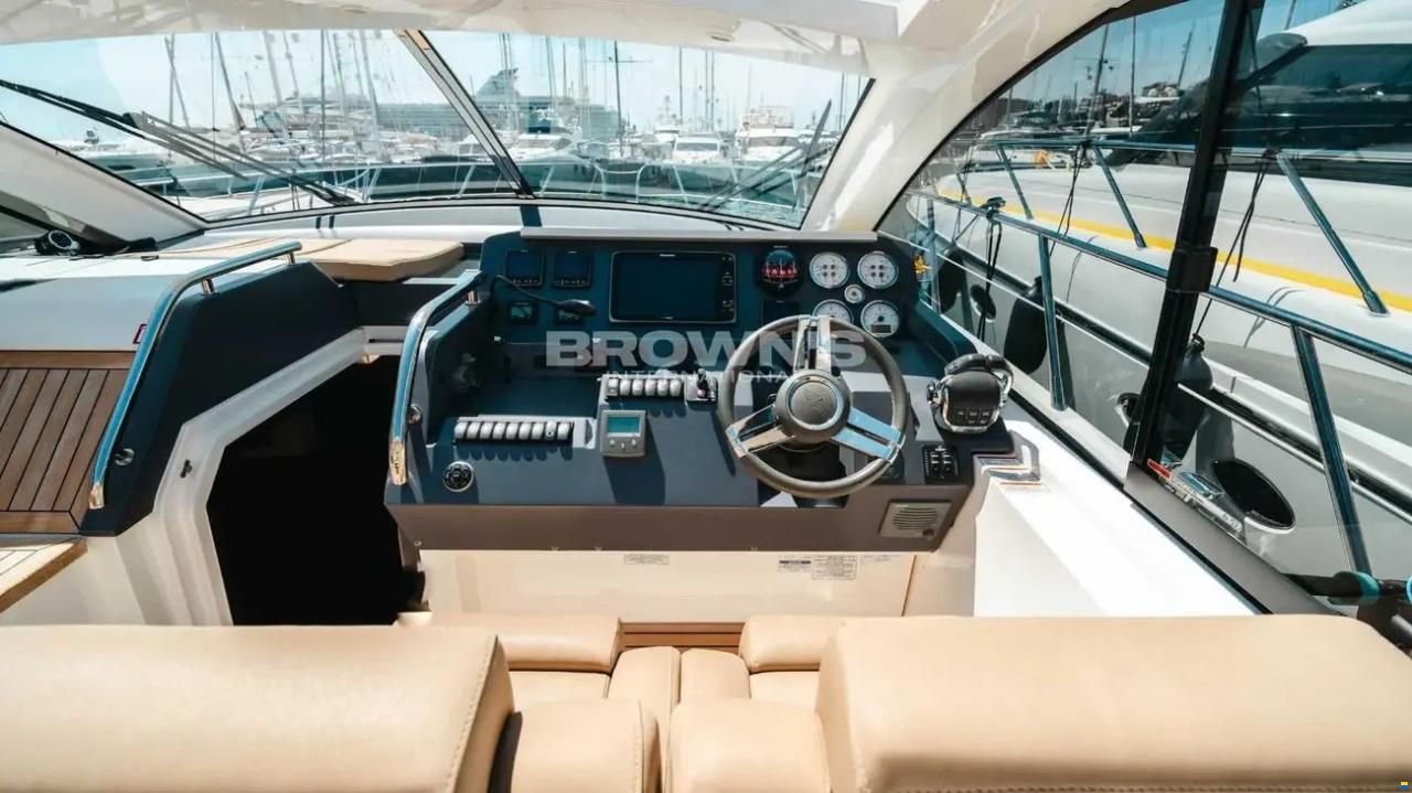 Sealine SC42